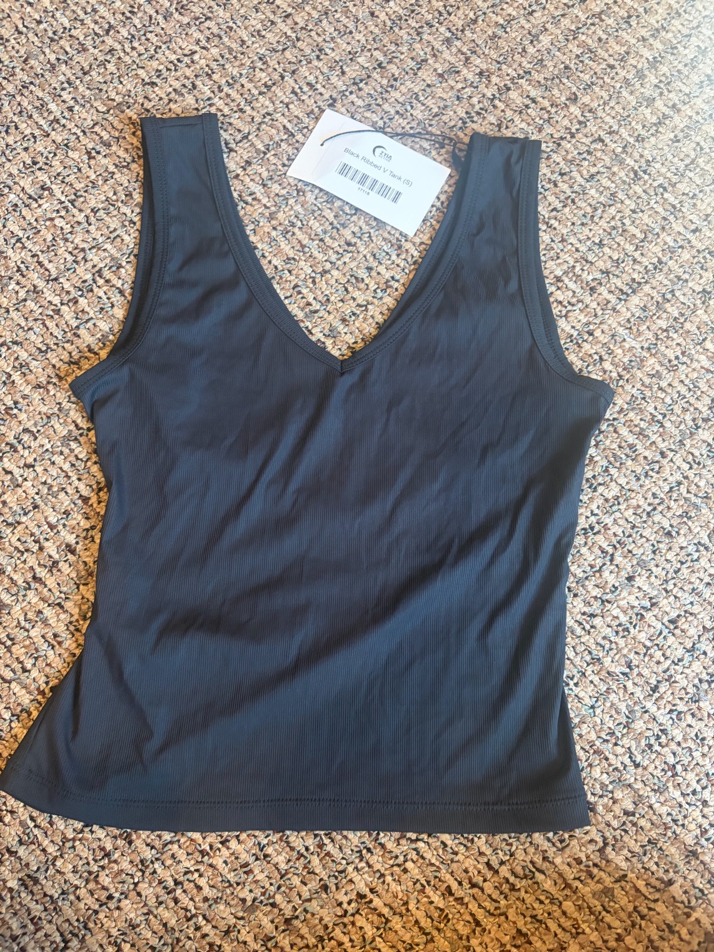Zyia Active Black Ribbed V-Neck Tank Brand NWT